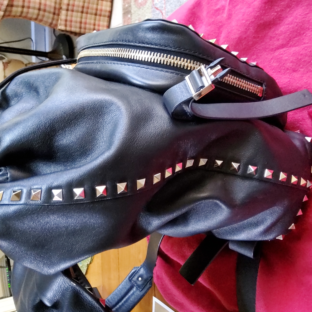 "Not for Sale"Valentino Caravani Leather Backpack! Brand New!! - Picture 5 of 6